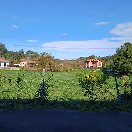 Apartamento Acogedor Bajo Con Terraza Y Vistas Nueva De Llanes Exterior foto